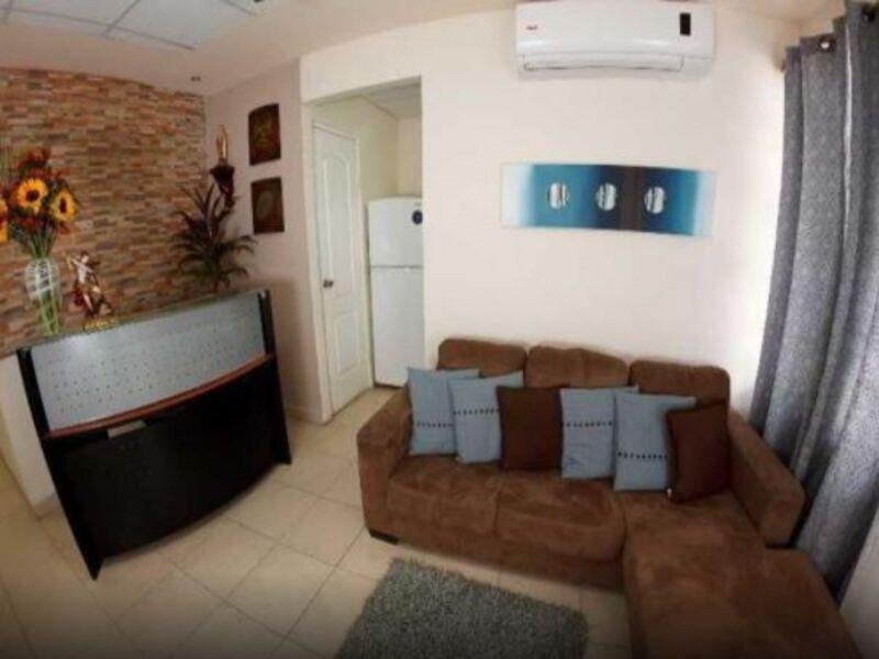 פנמה סיטי Hostal Gemar מראה חיצוני תמונה