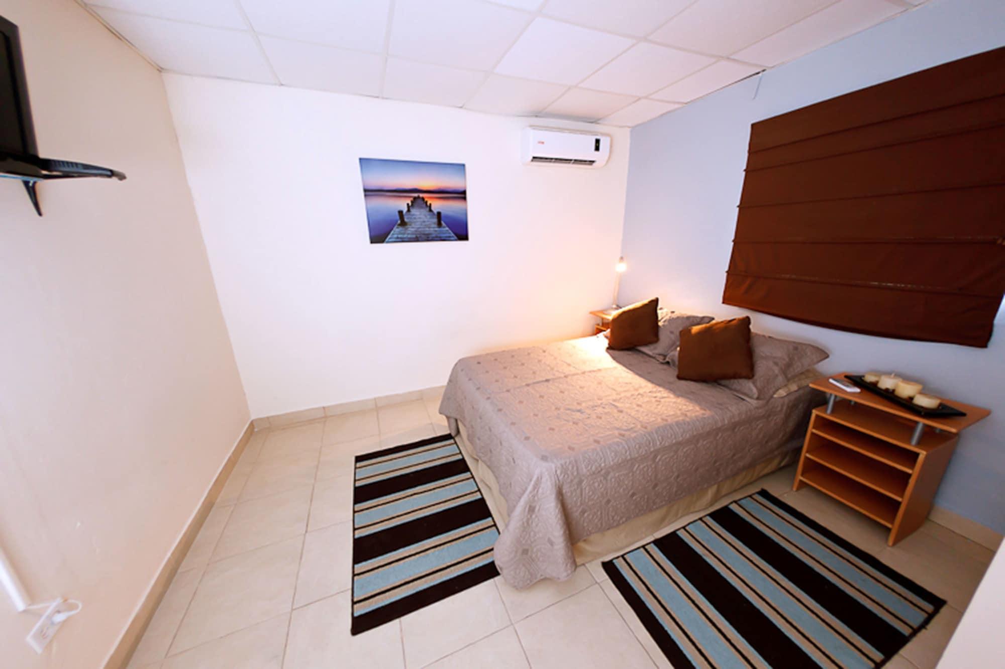 פנמה סיטי Hostal Gemar מראה חיצוני תמונה
