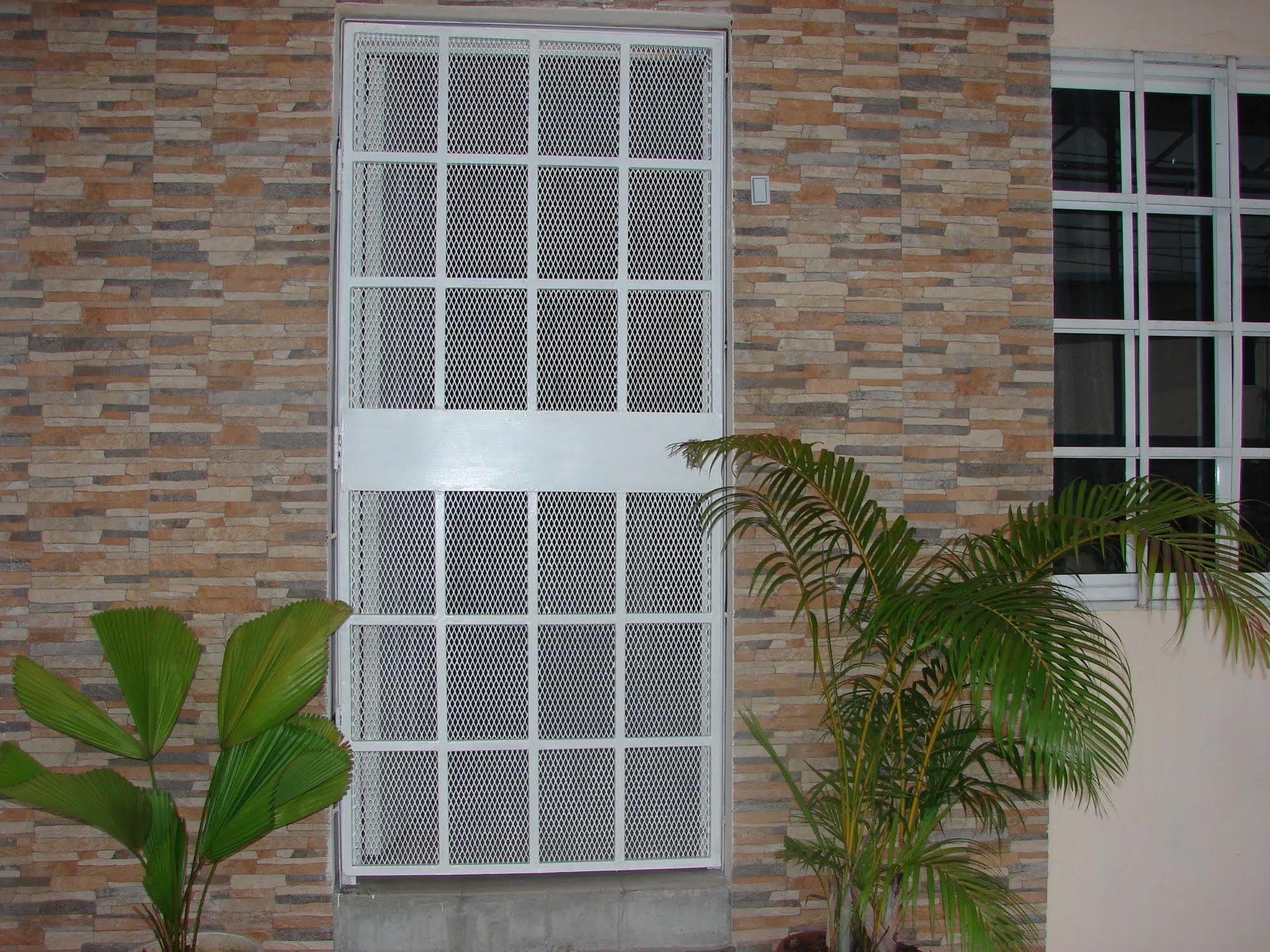 פנמה סיטי Hostal Gemar מראה חיצוני תמונה